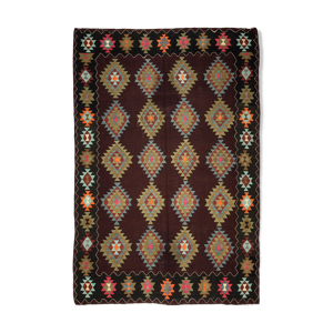 tapis d’Orient,280x194 cm