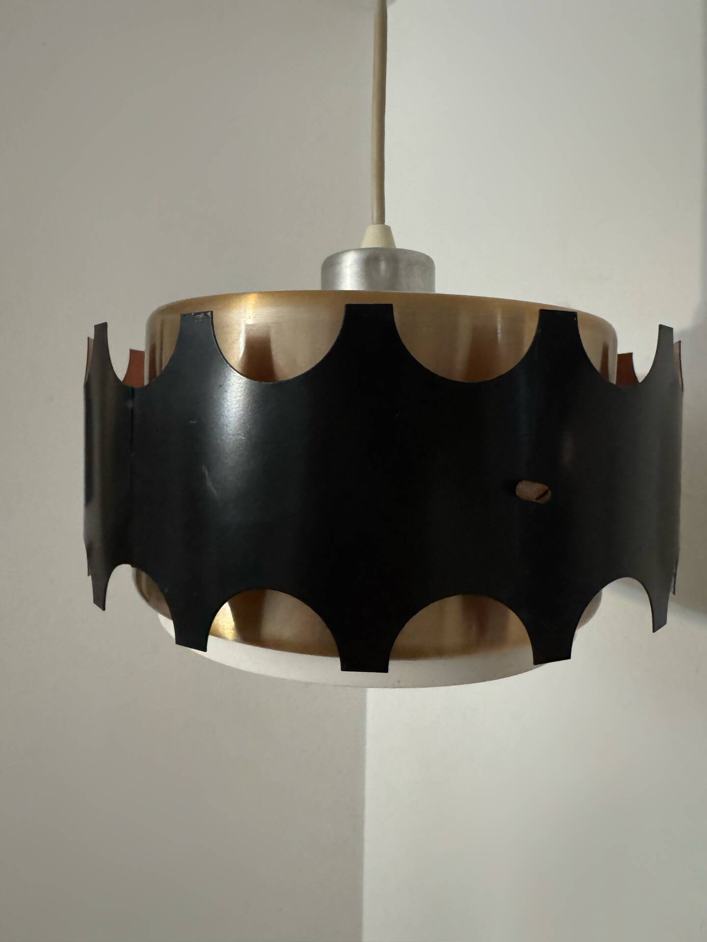 Suspension design 1960s black and copper