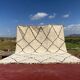 Very large vintage Beni Ouarain rug in cream wool with black diamonds, 426x344cm.
