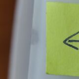 Lot de 2 demi-globes en opaline formeoeuf