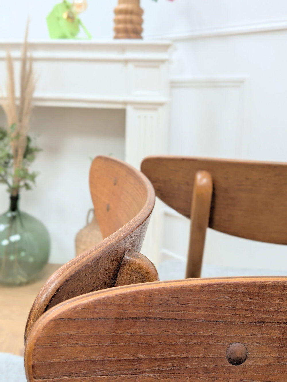 Set of 4 vintage chairs