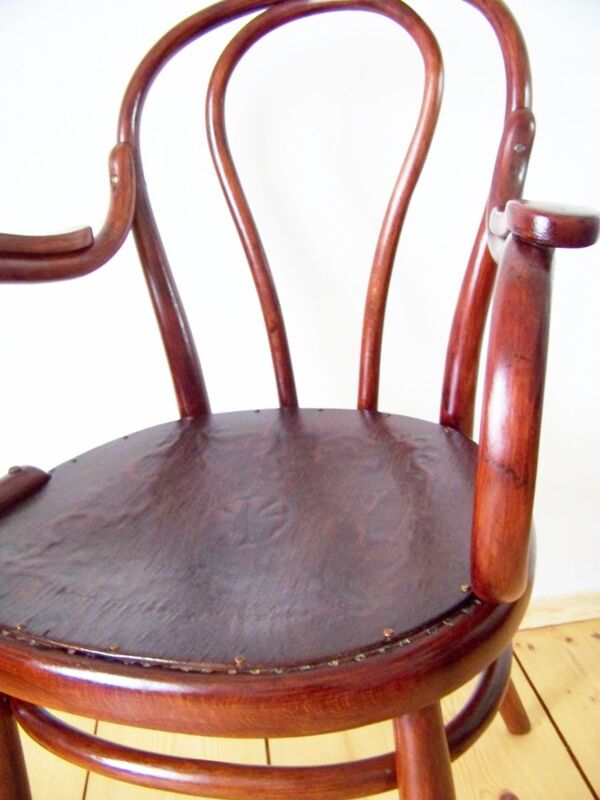 Fauteuil antique no. 18 par Thonet