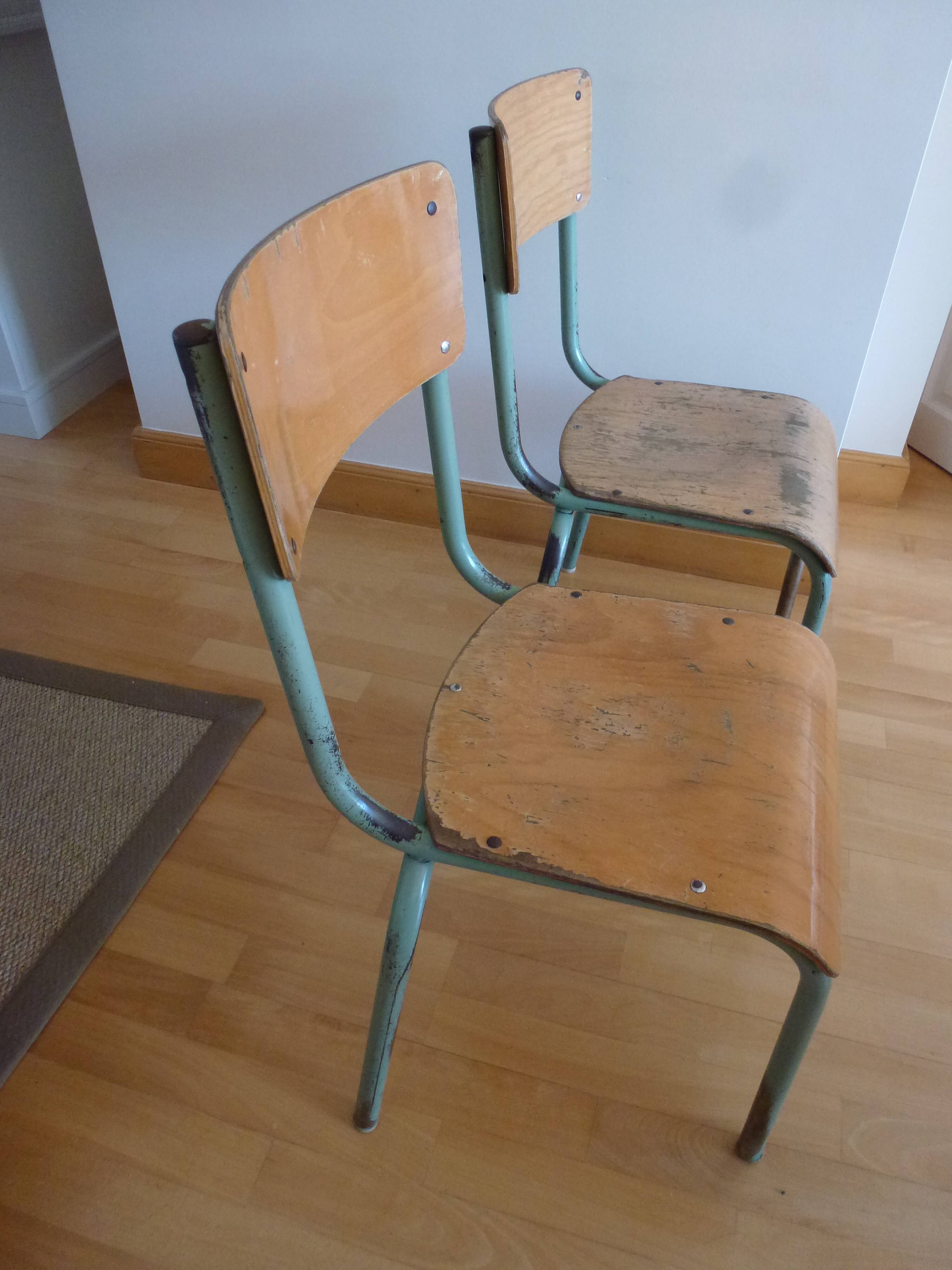 School chairs