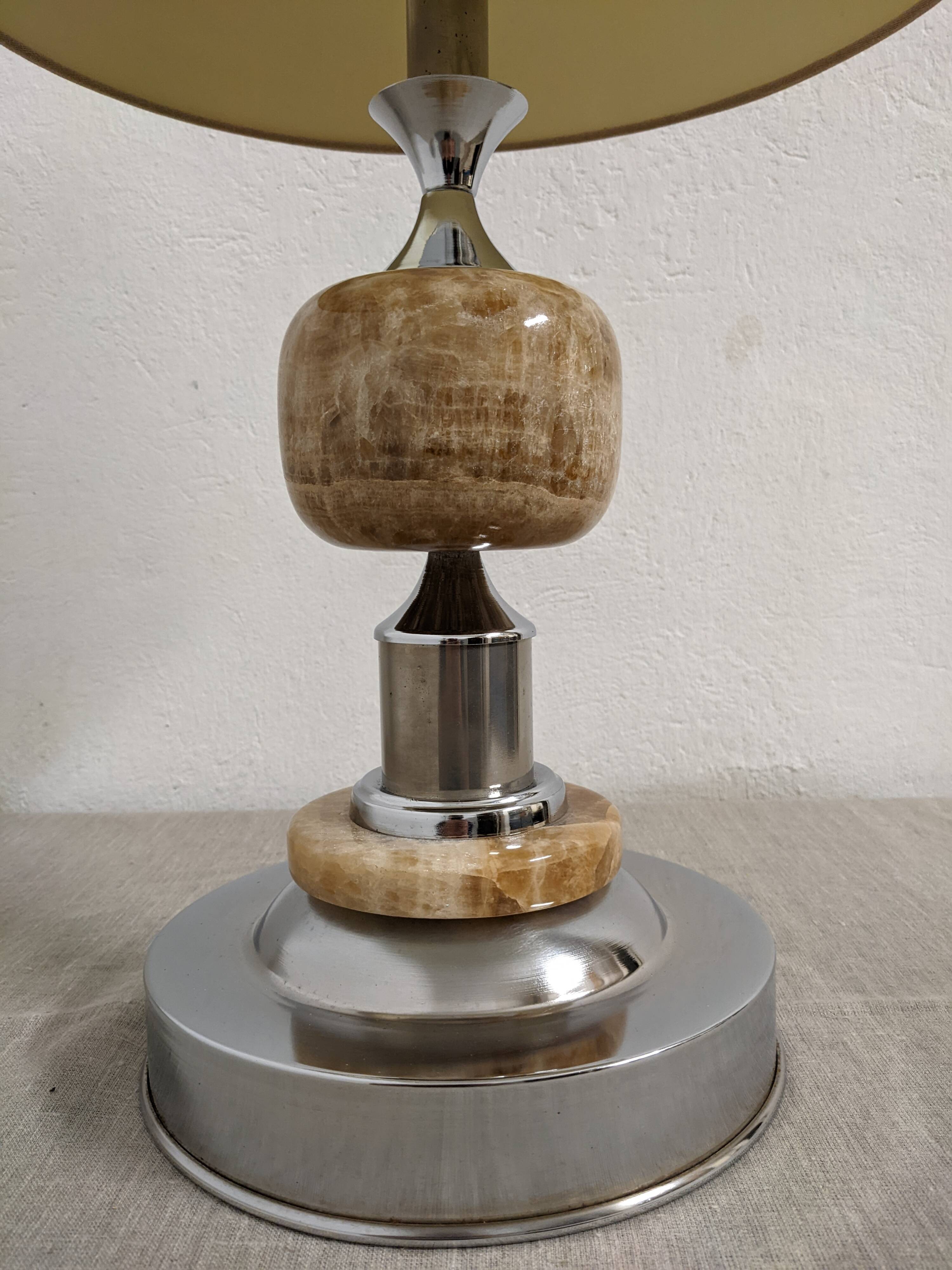 Living lamp in onyx and chromed metal from the 60s/70s