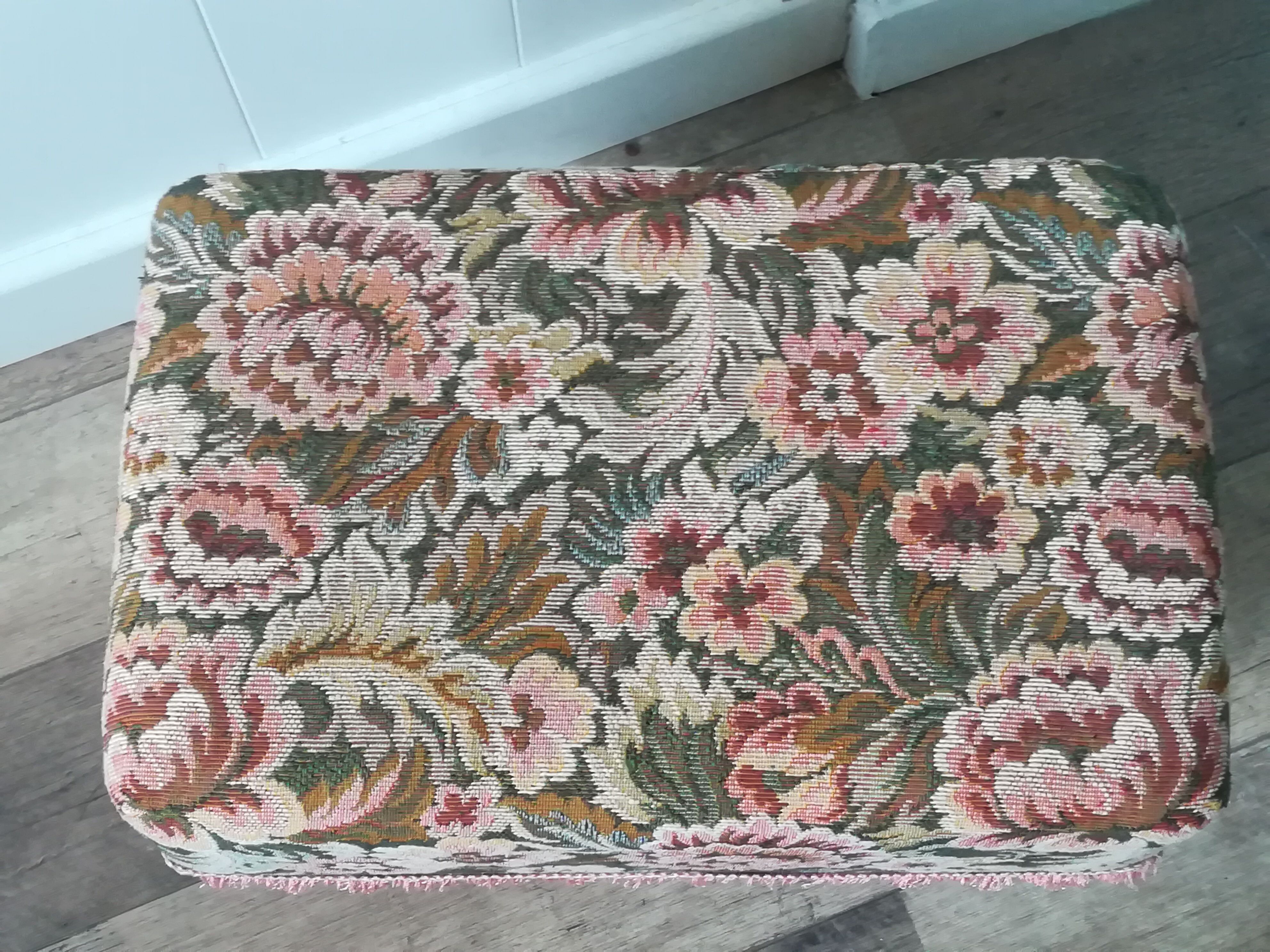 Foot rests floral tapestry