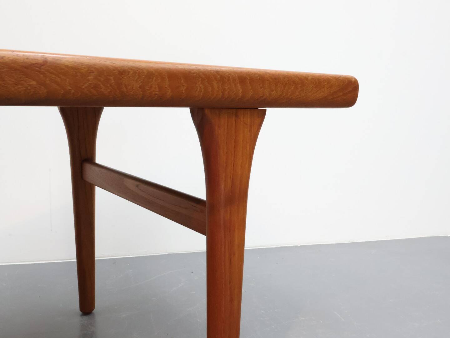 Deense vintage salontafel teak