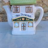 Teapot tea time café