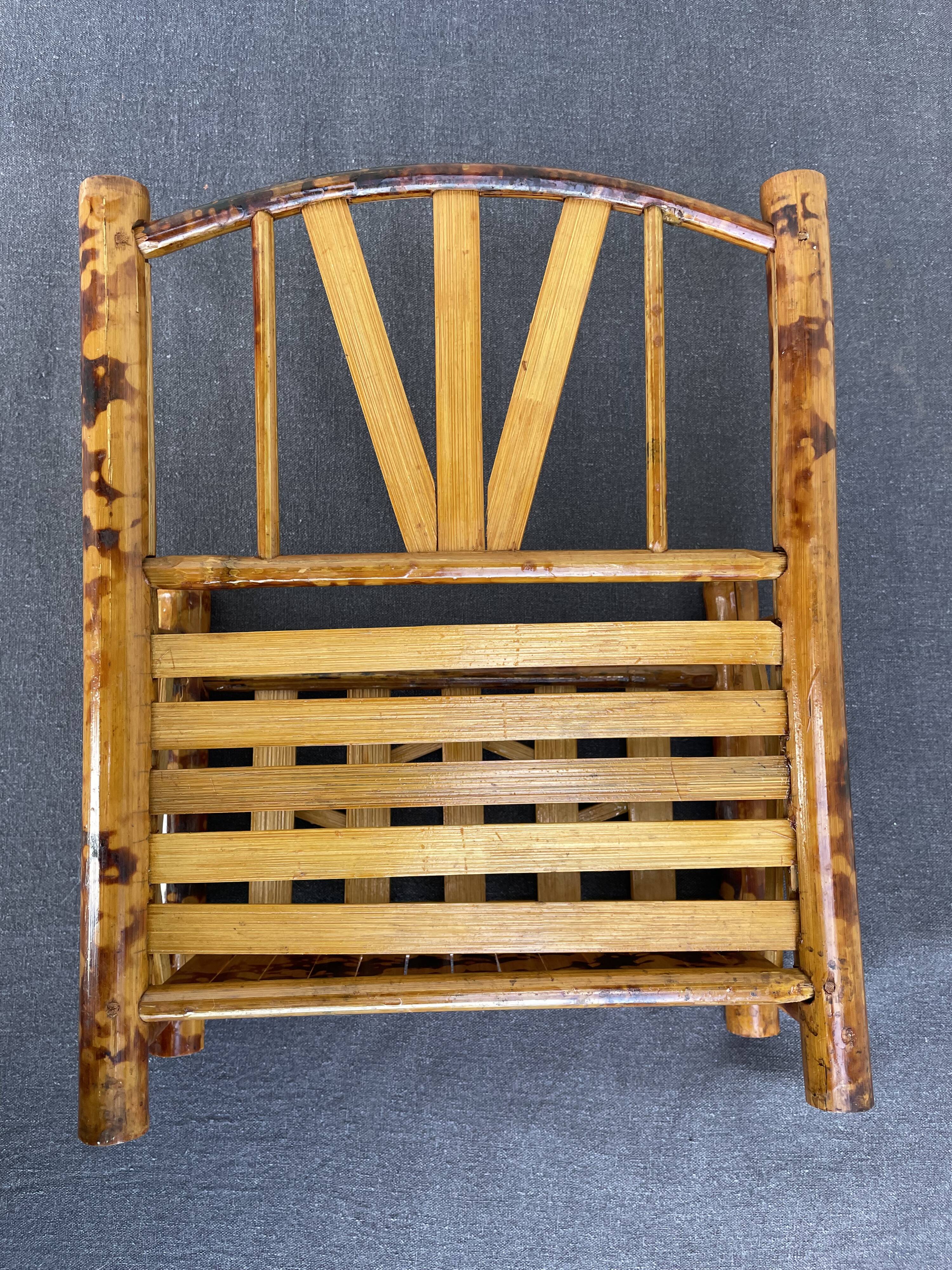 Vintage bamboo tiger wall shelf from the 70s.