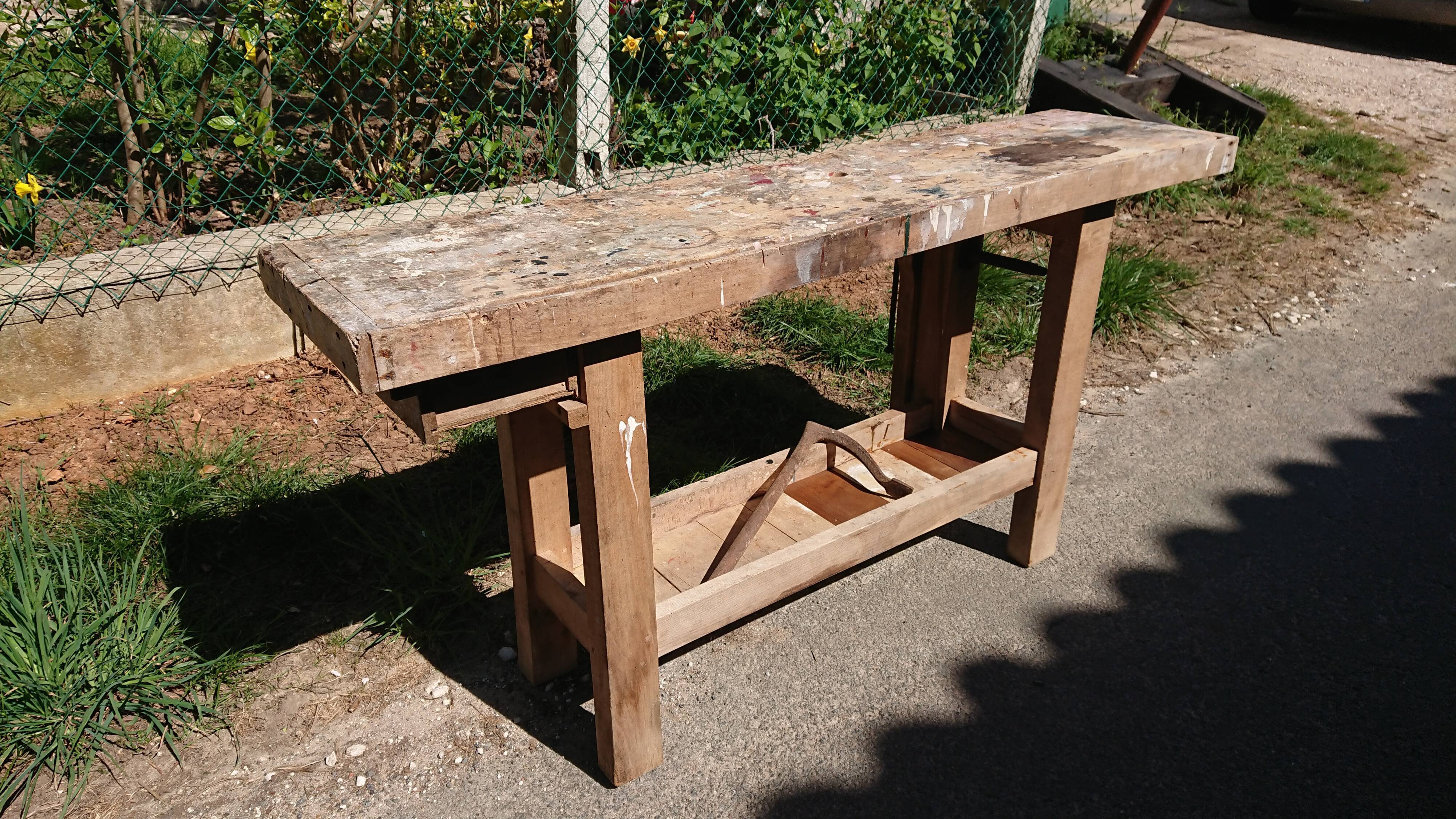 Built in raw wood with its press and valet - GRENAD