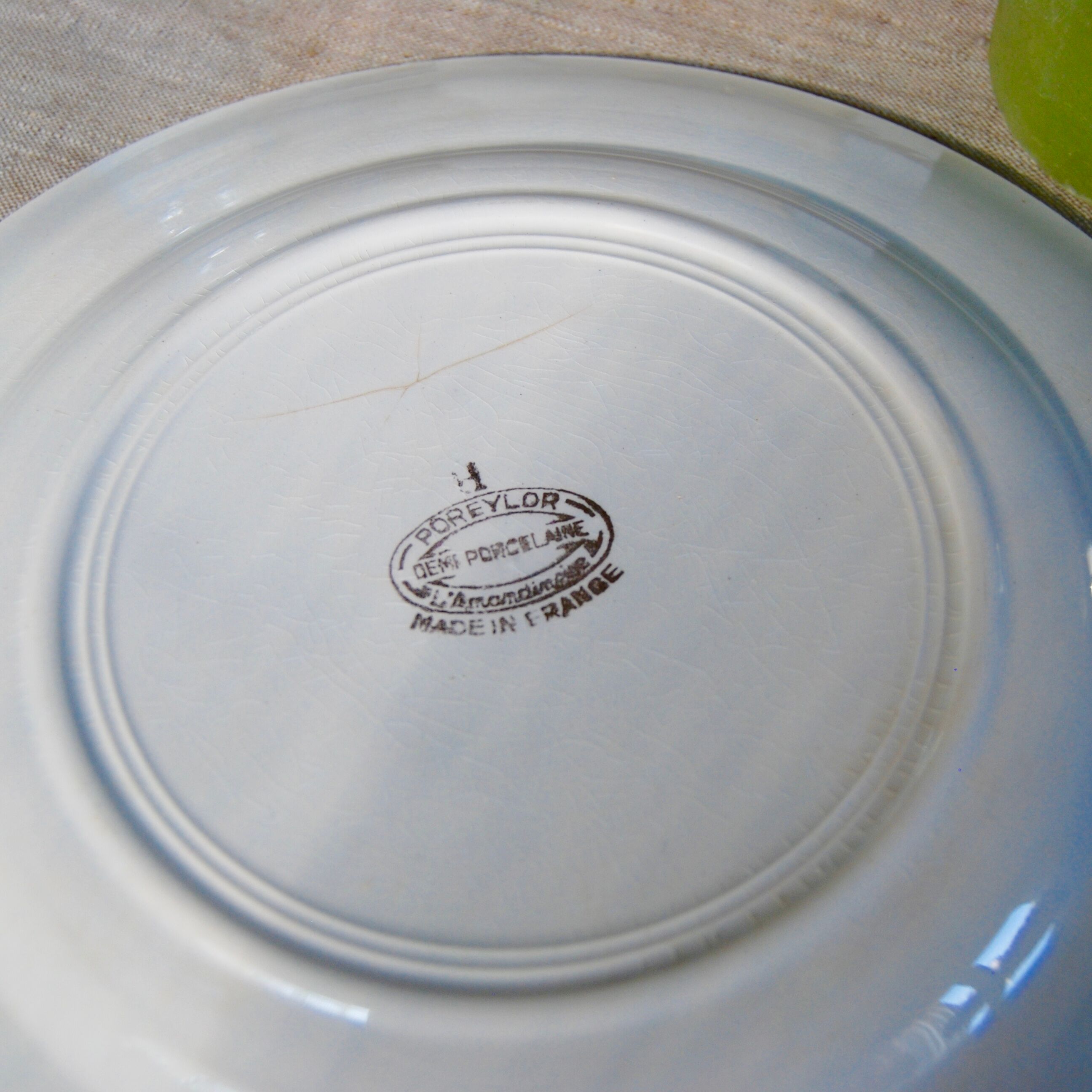 The amandinoise round dish