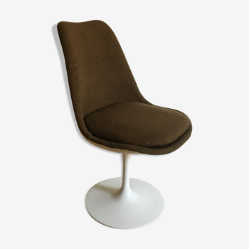 Chaise Eero Saarinen Tulip, production par De Coene Courtrai