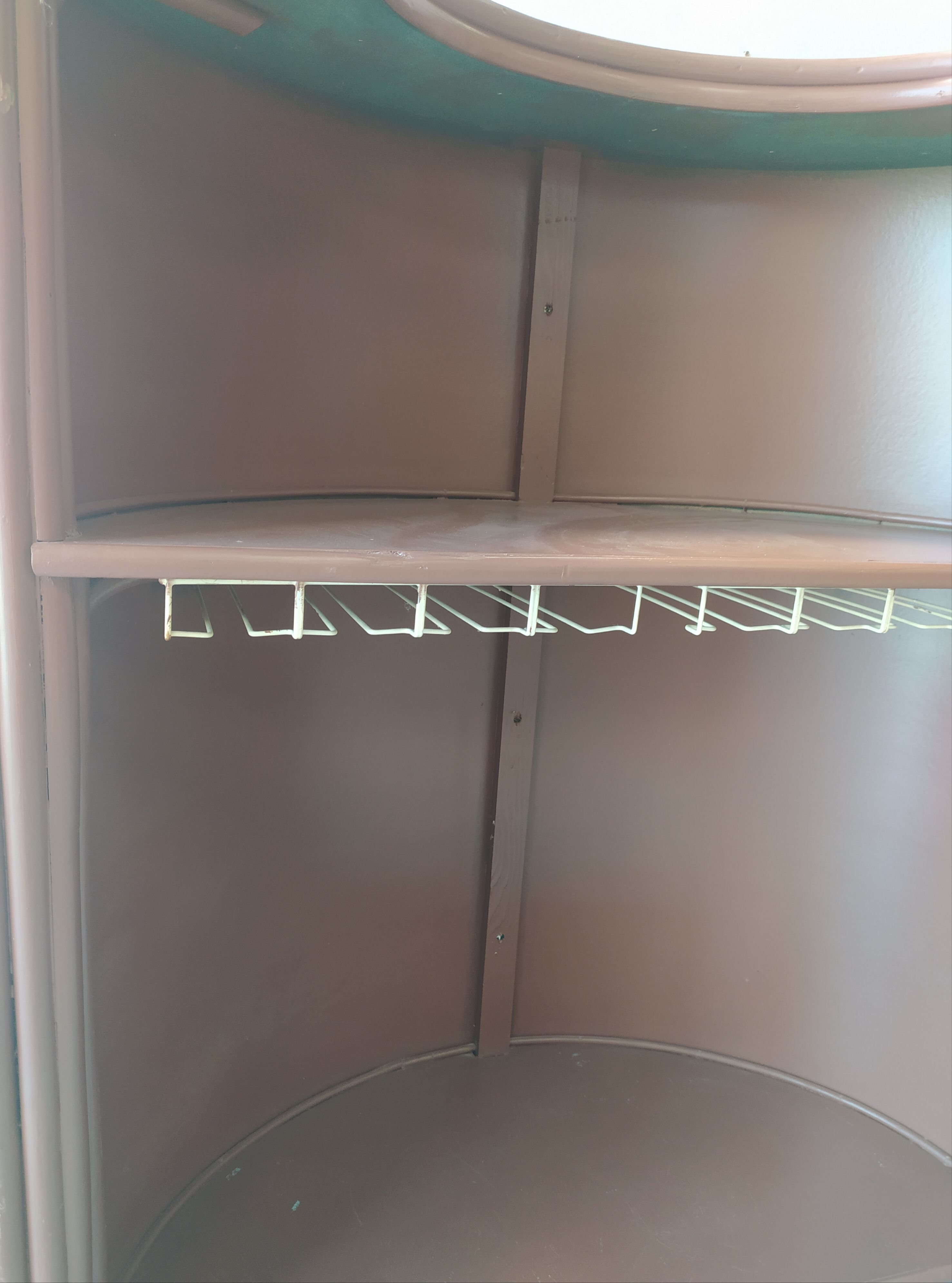 Vintage rattan bar
