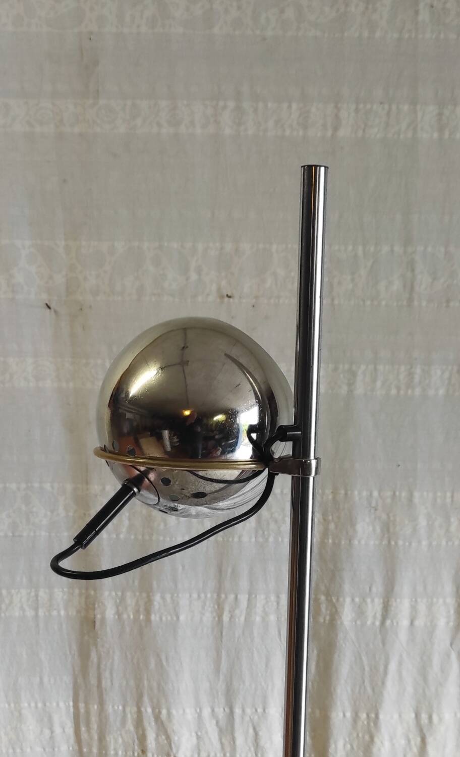 Eyeball type floor lamp/reading light in chrome metal - 1970s