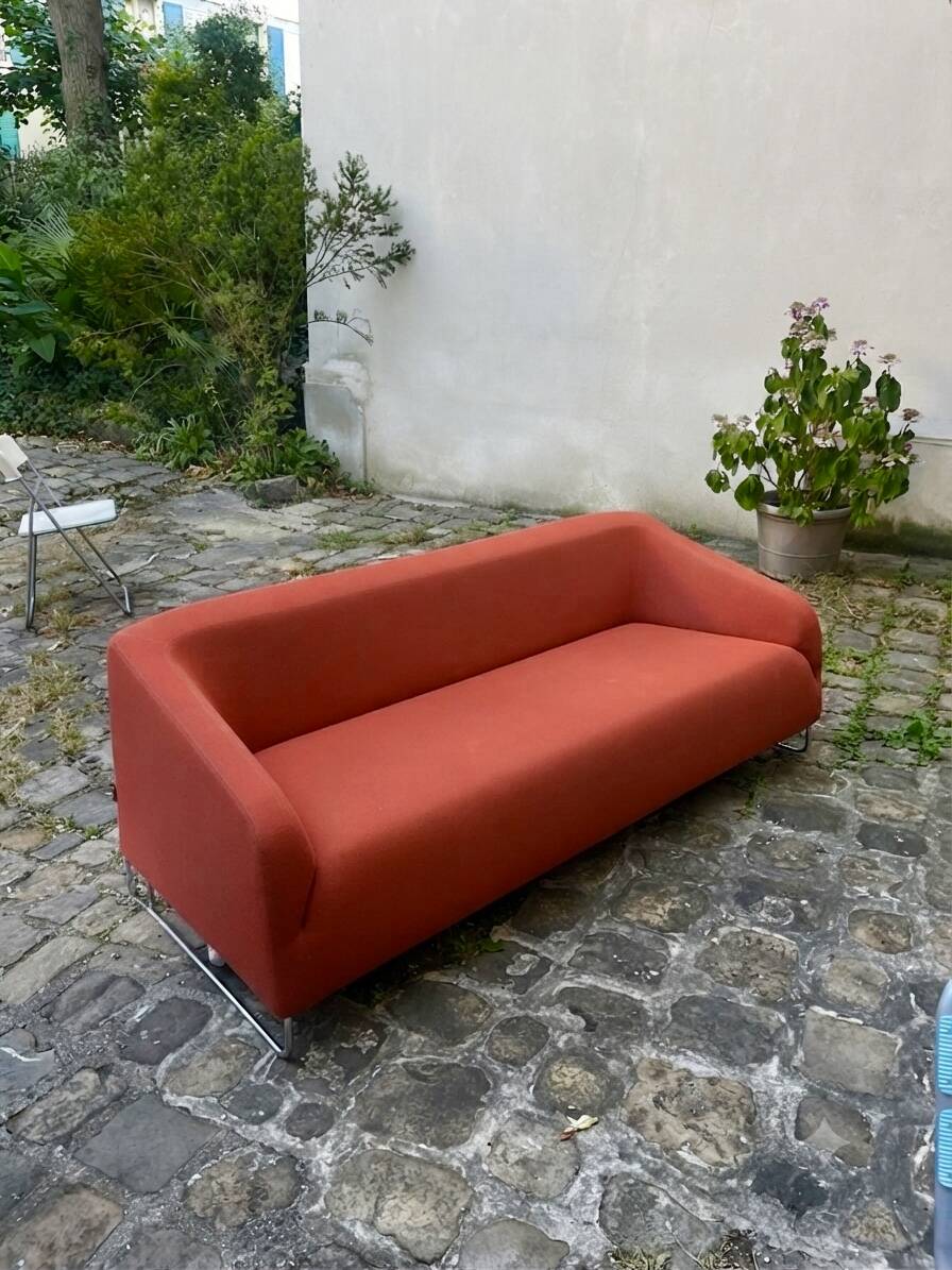 Artifort Diva 3-seater sofa, designed by Boonzaaijer & Spierenburg.