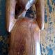 Sculpture sur bois maurice tavernier (1926 - 2018) homme assis 27,5 x 11,5 cm