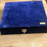 Decorative plate Güral Porselen – Turkish porcelain – Silver metal frame