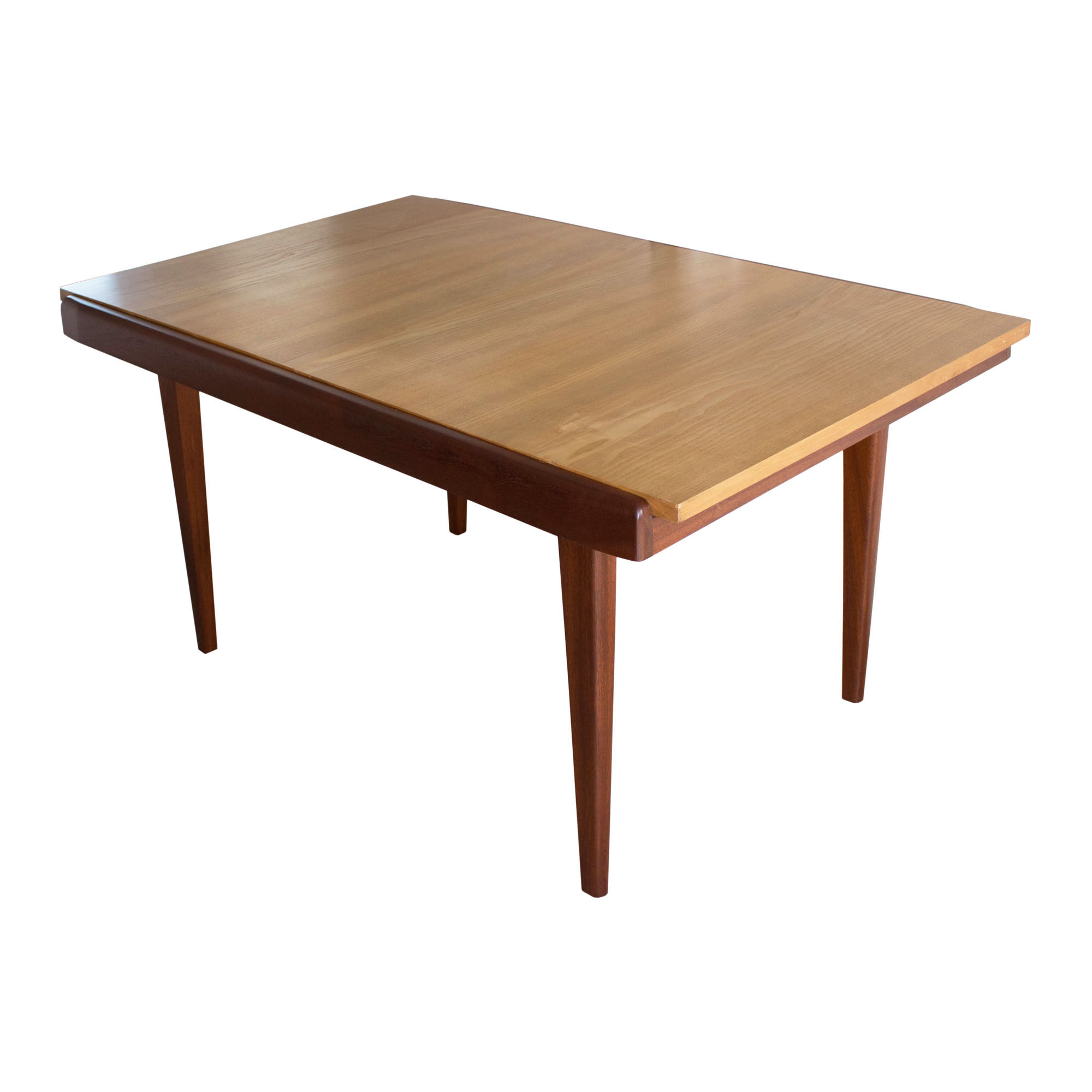 Extensible in the 1960s teak dining table