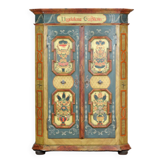 German bridal cabinet