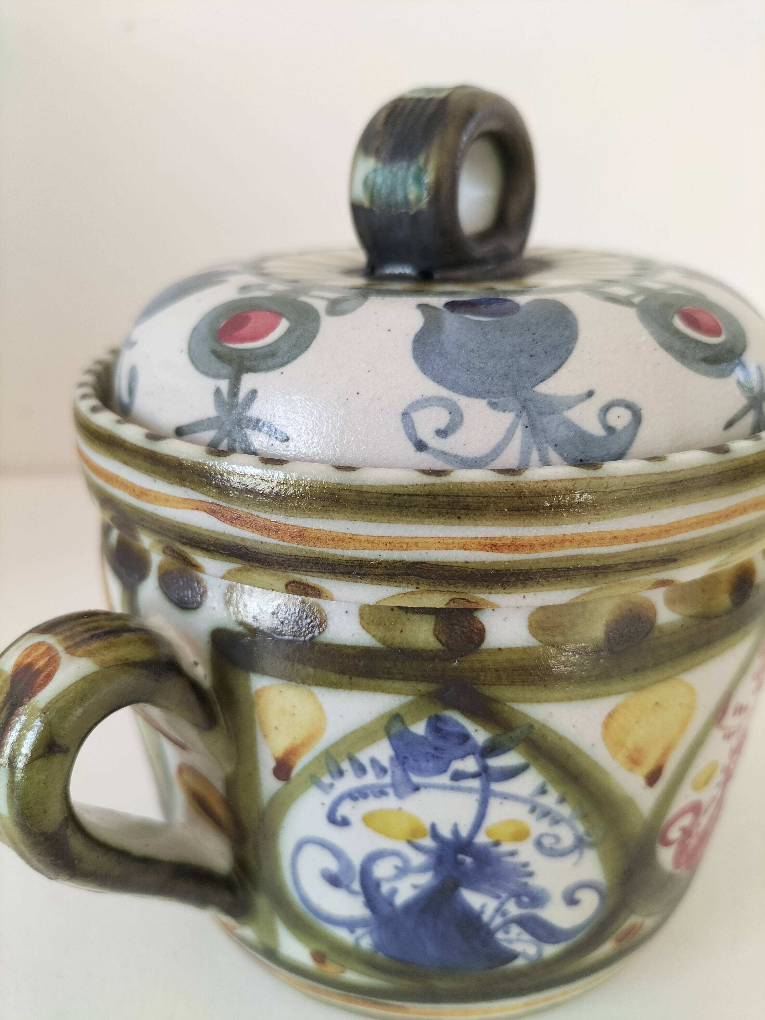 Small Keraluc broth pot Signed André l'Helguen