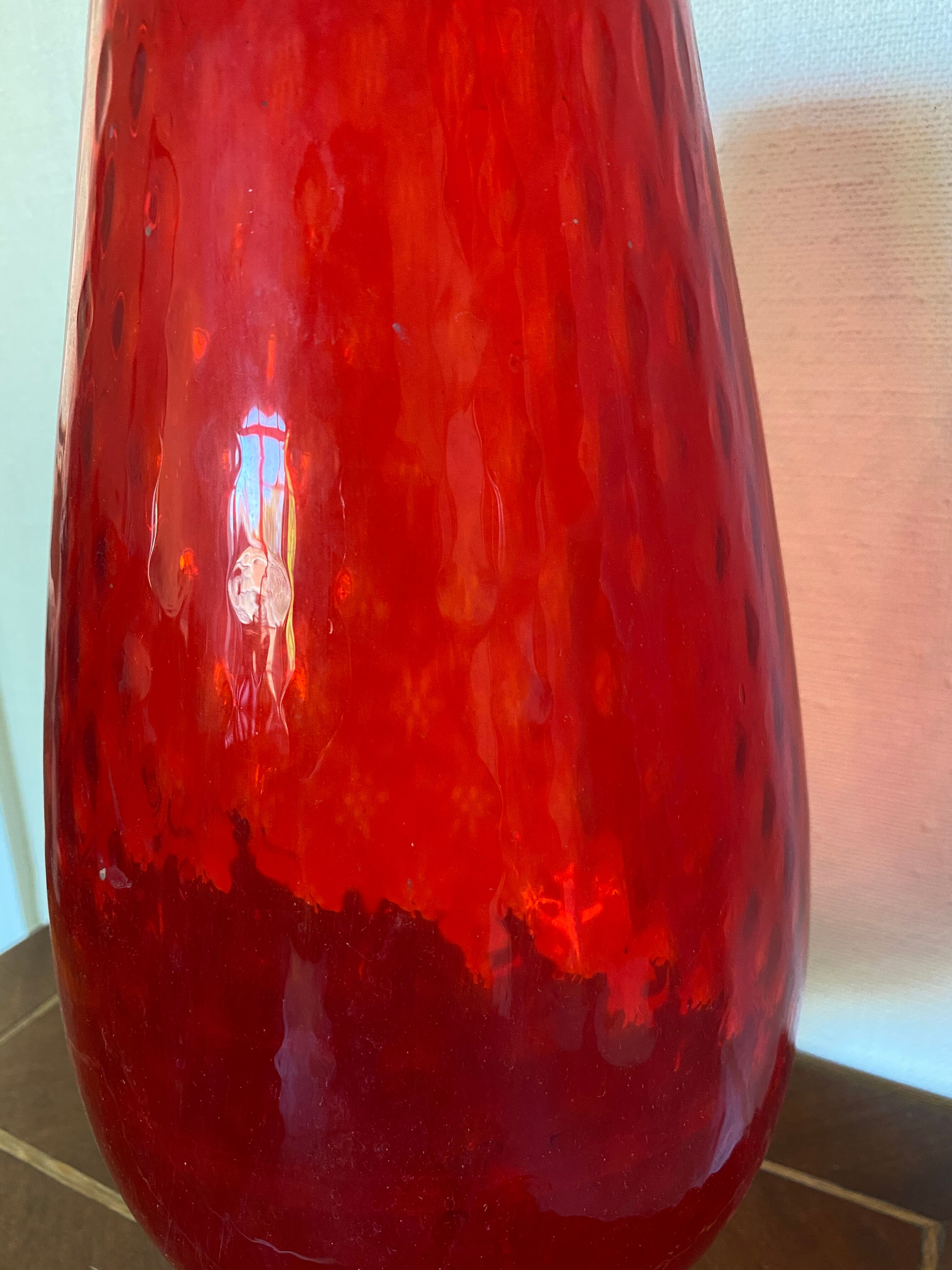 Vase on red foot
