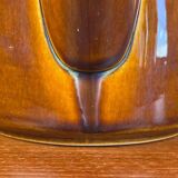 Danish studio pottery teapot from the mid-century by Søholm, 1960s.