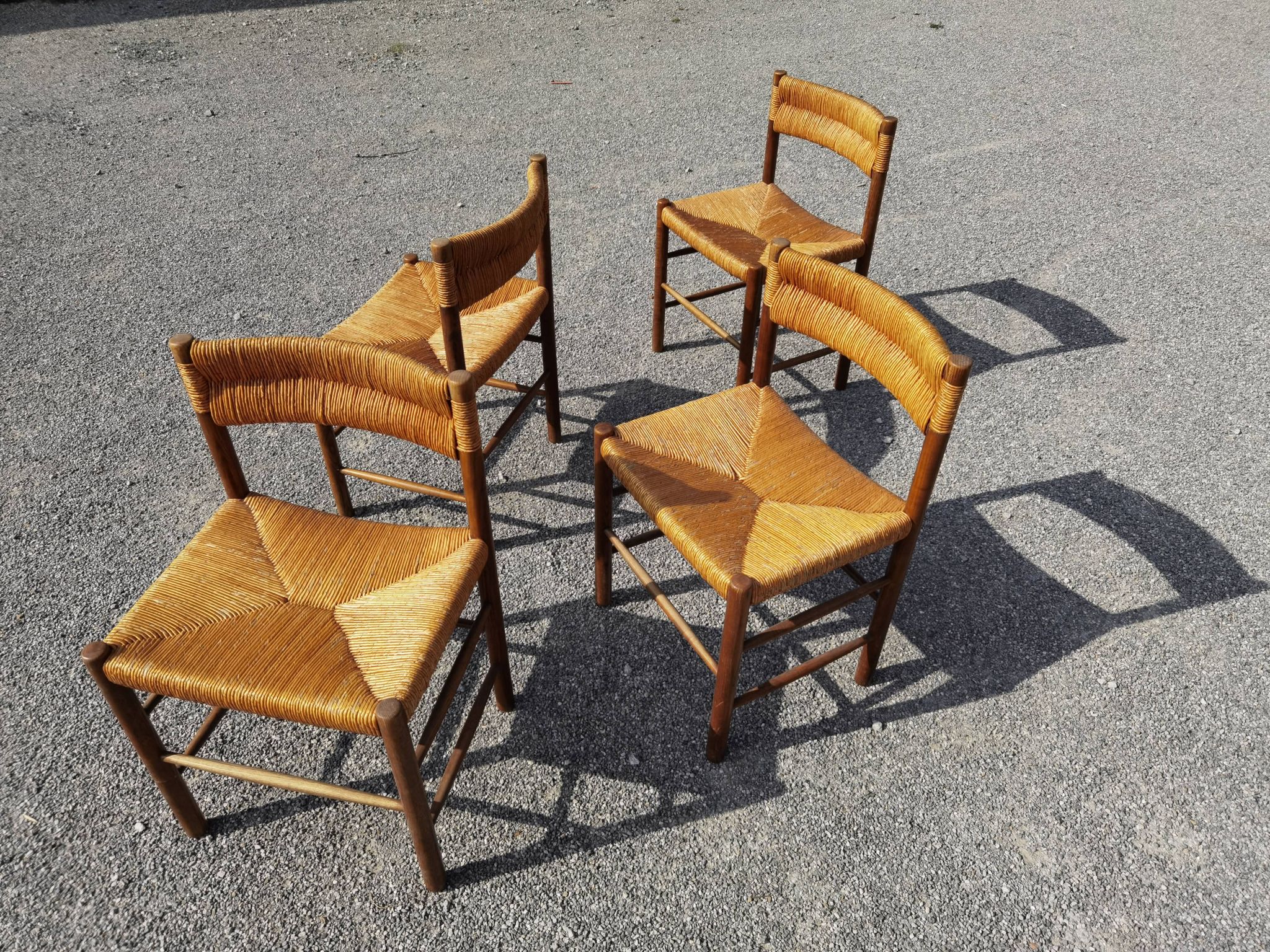 Set de 4 chaises modèle Dordogne de chez Sentou