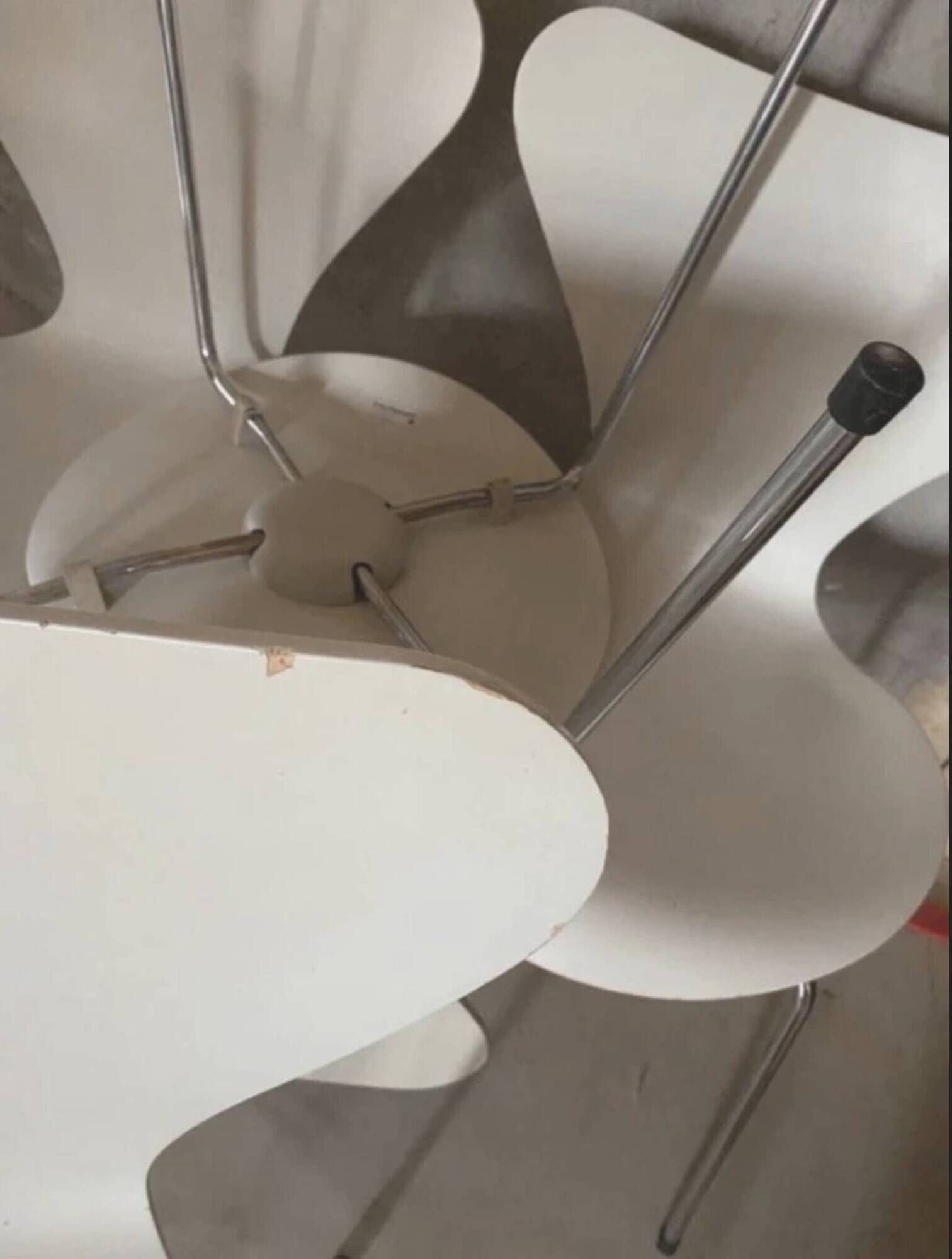 4 chaises danoises par Arne Jacobsen