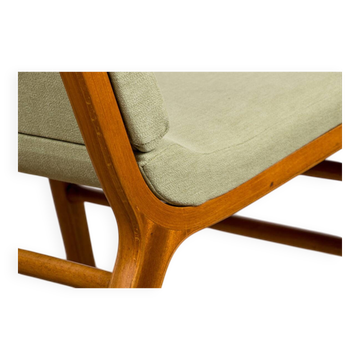 Danish 2-seater sofa in laminated beech and mahogany model AX by Peter Hvidt