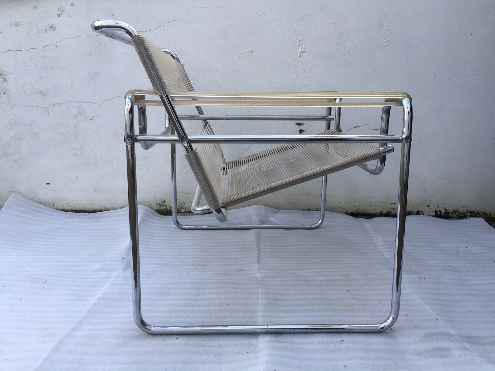 B3 Wassily armchair in scoubidou by Marcel Breuer