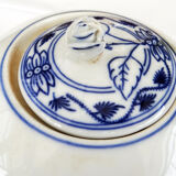Czech teapot 50 years blue onion