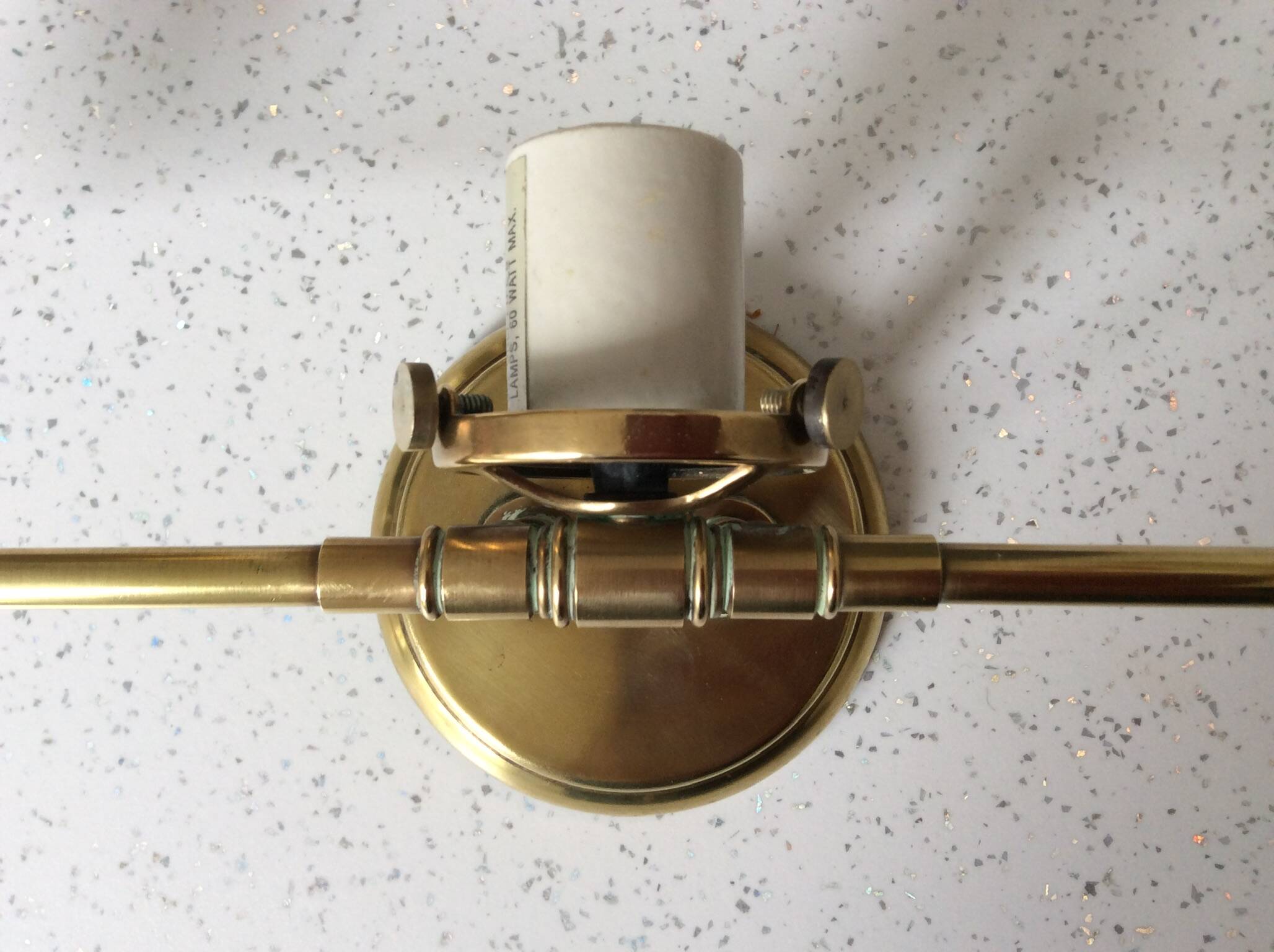 Brass wall light: 3 lamps