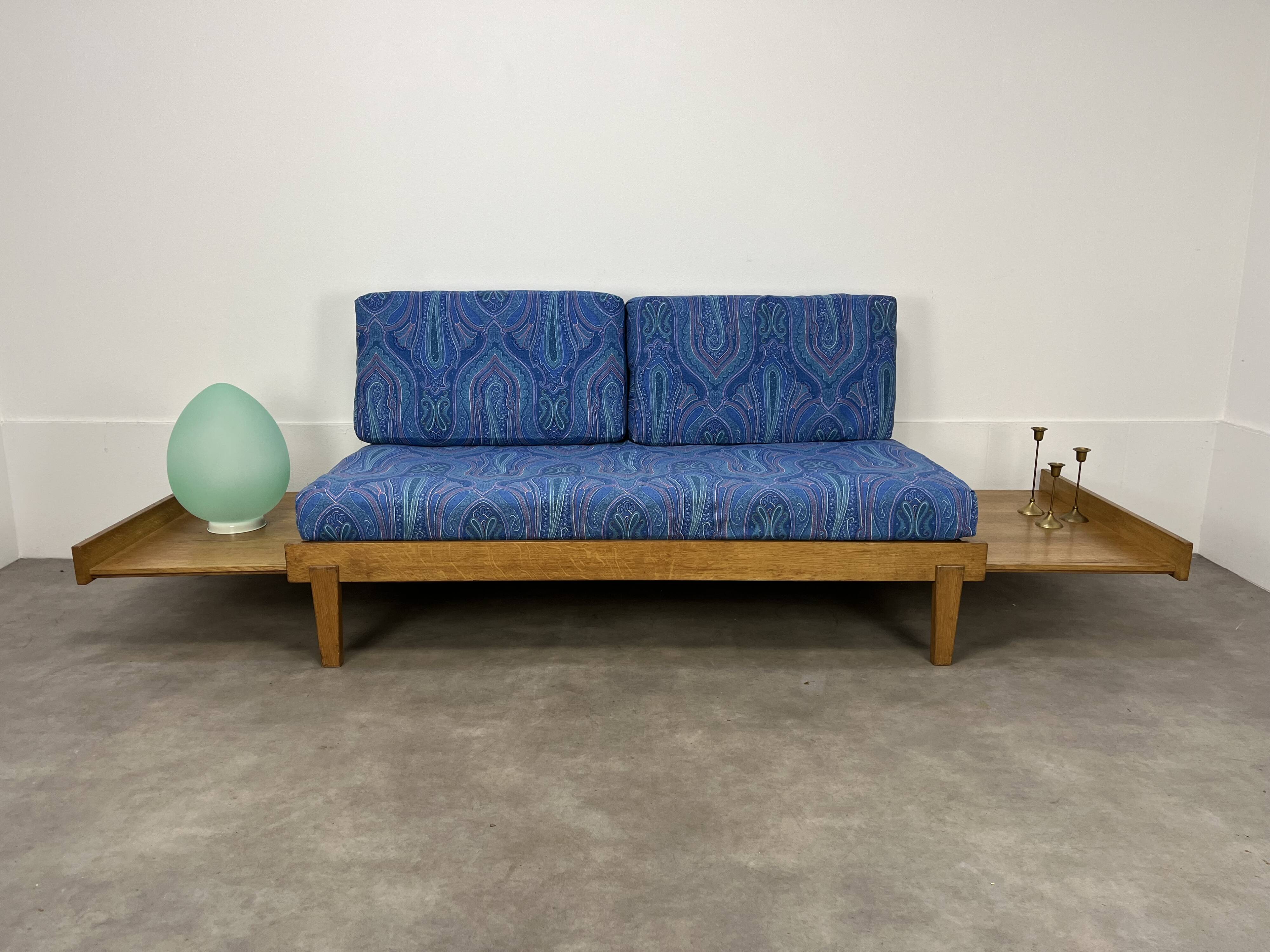 Vintage 1950s daybed sofa