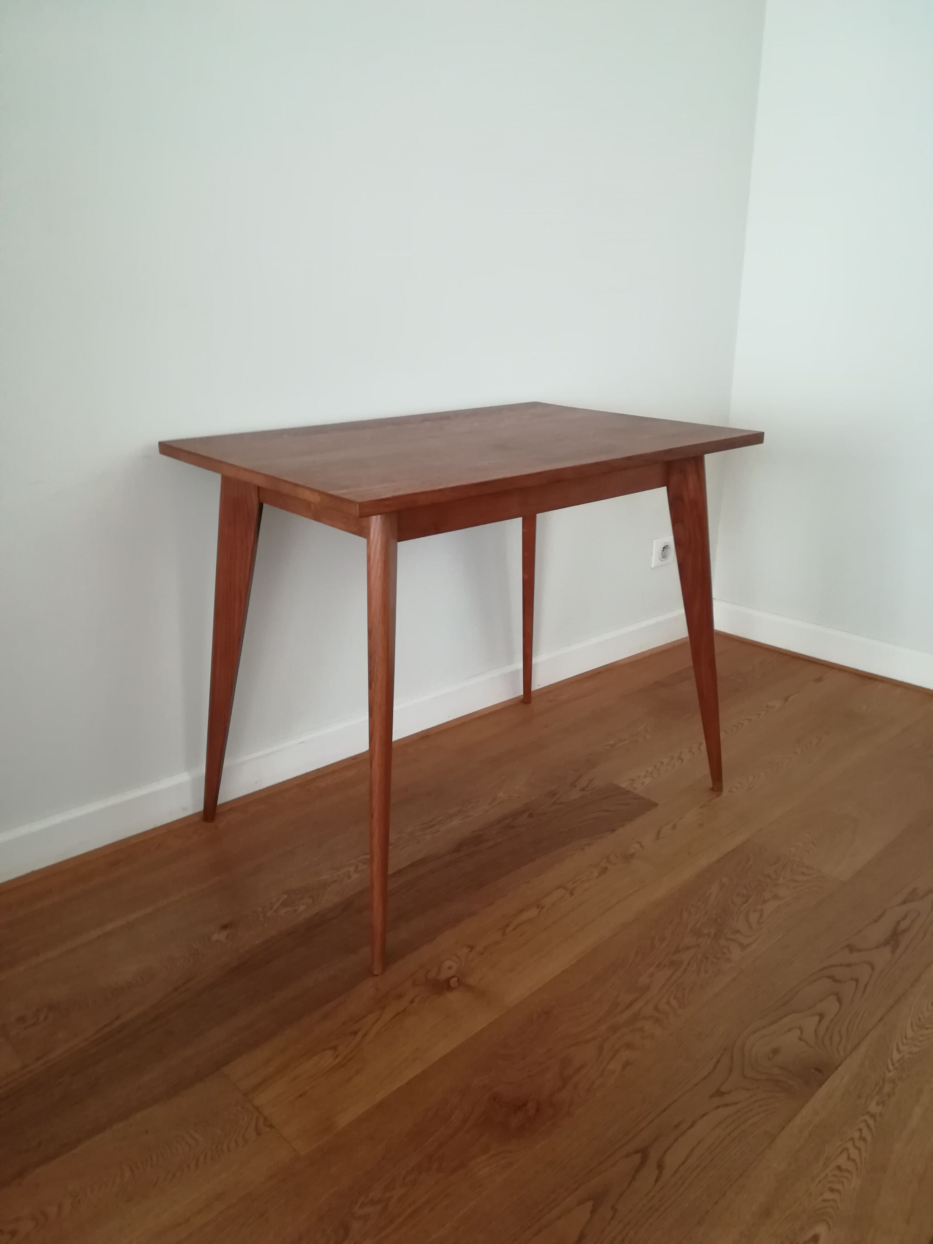 Solid oak side table