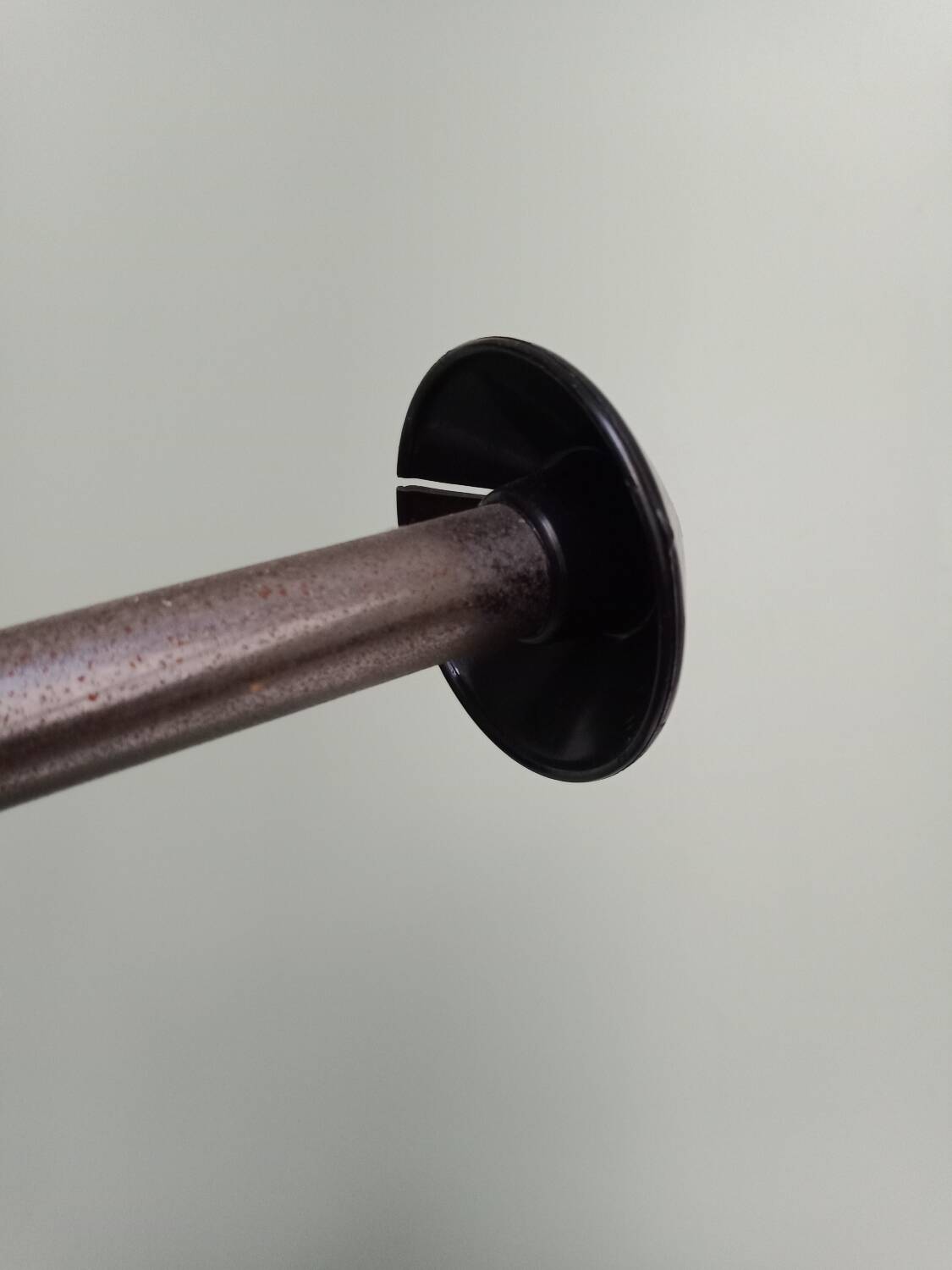 Free-standing coat rack