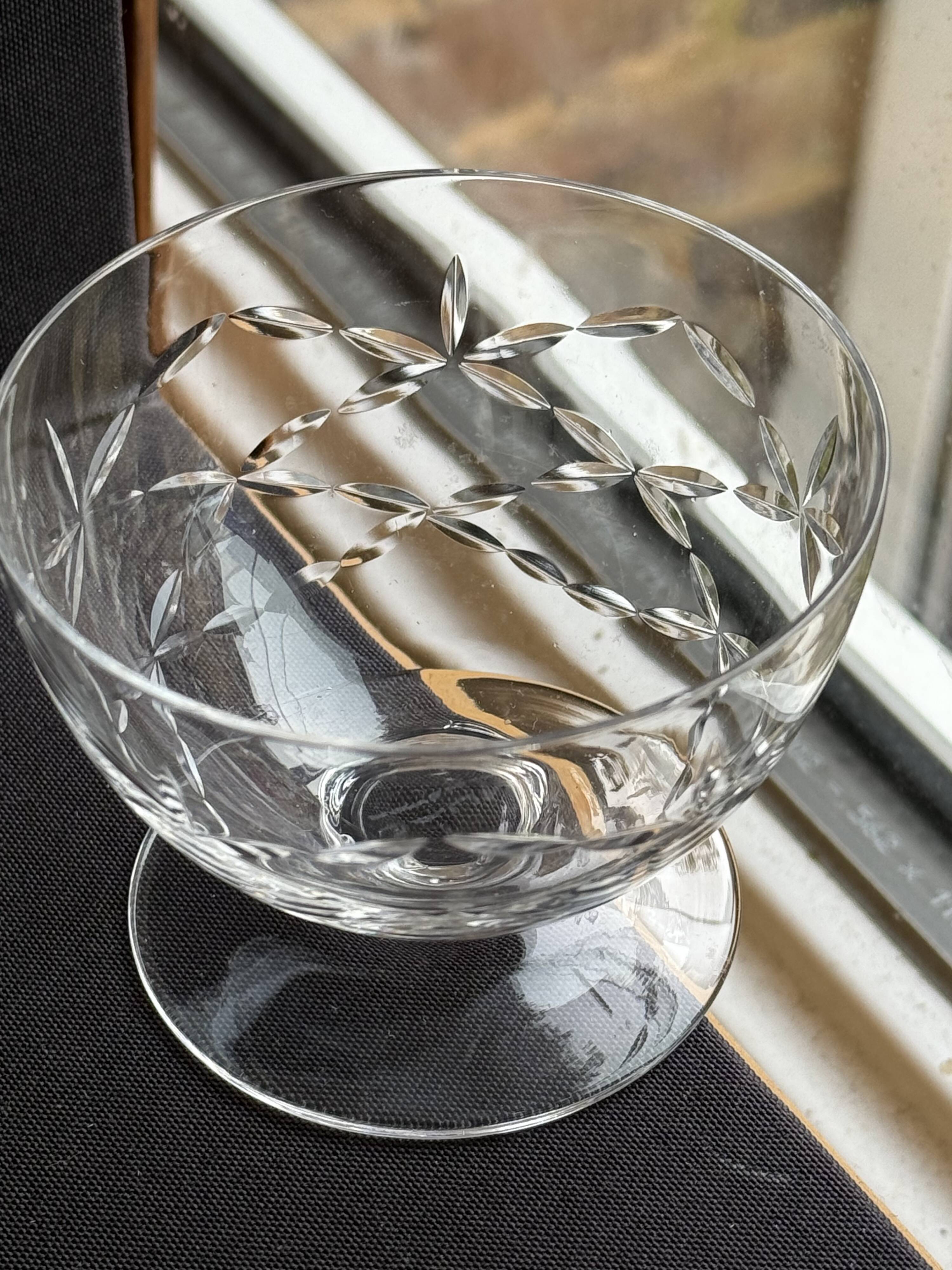 5 Wine glasses – Daum Nancy France