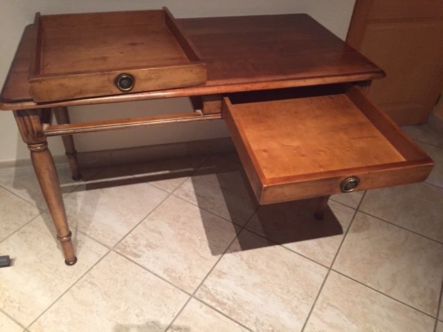 Bureau style Louis Philippe