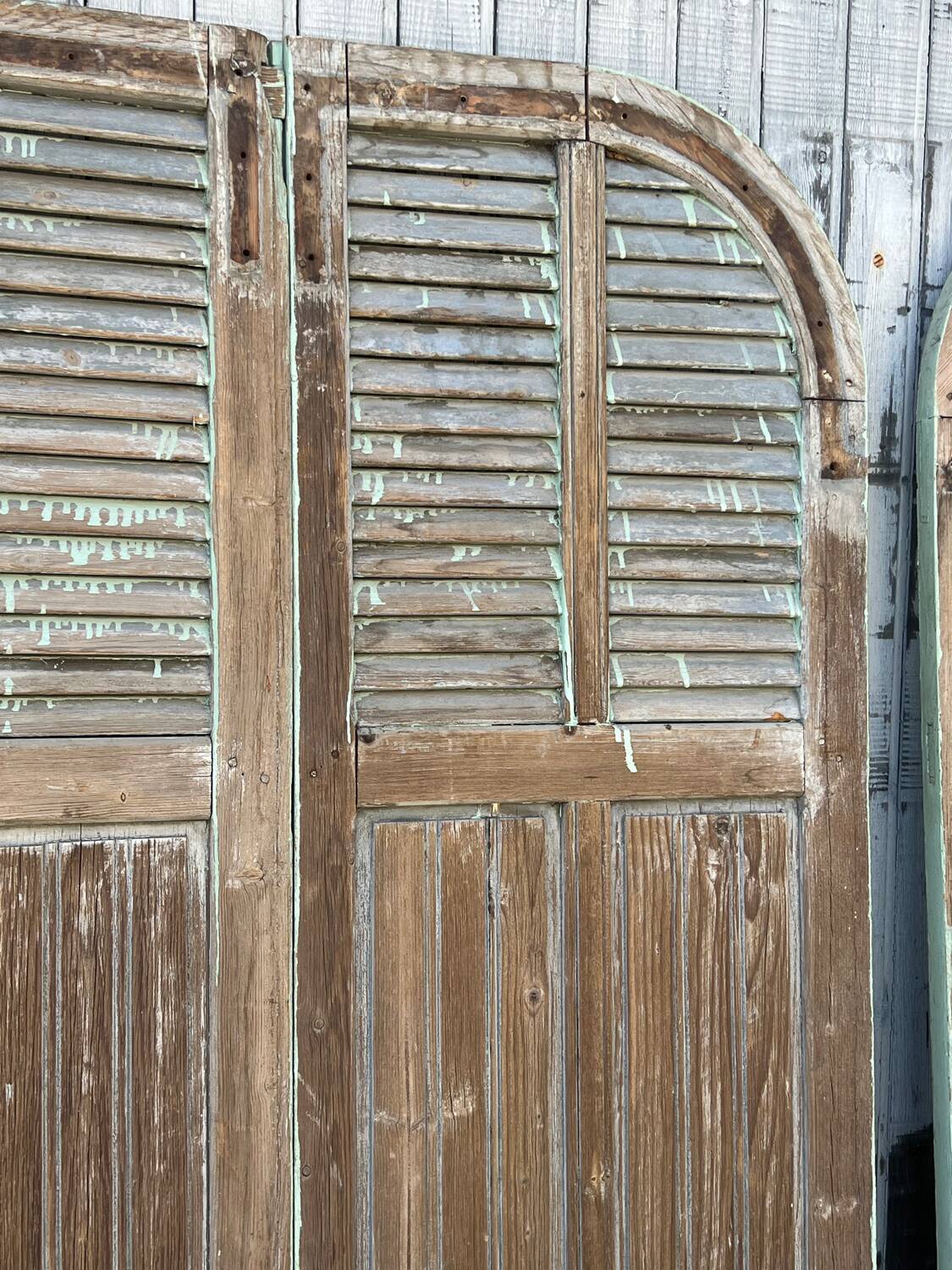 Pairs of shutters