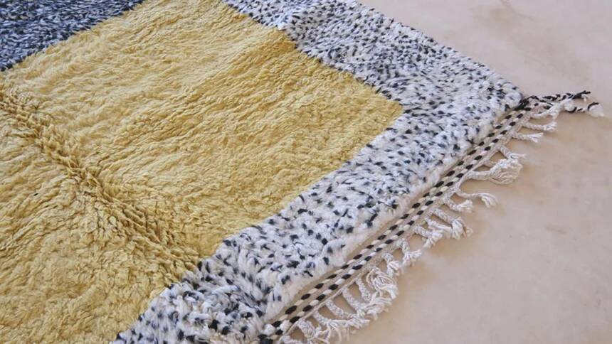 Modern Moroccan Berber wool rug 250 x 150cm