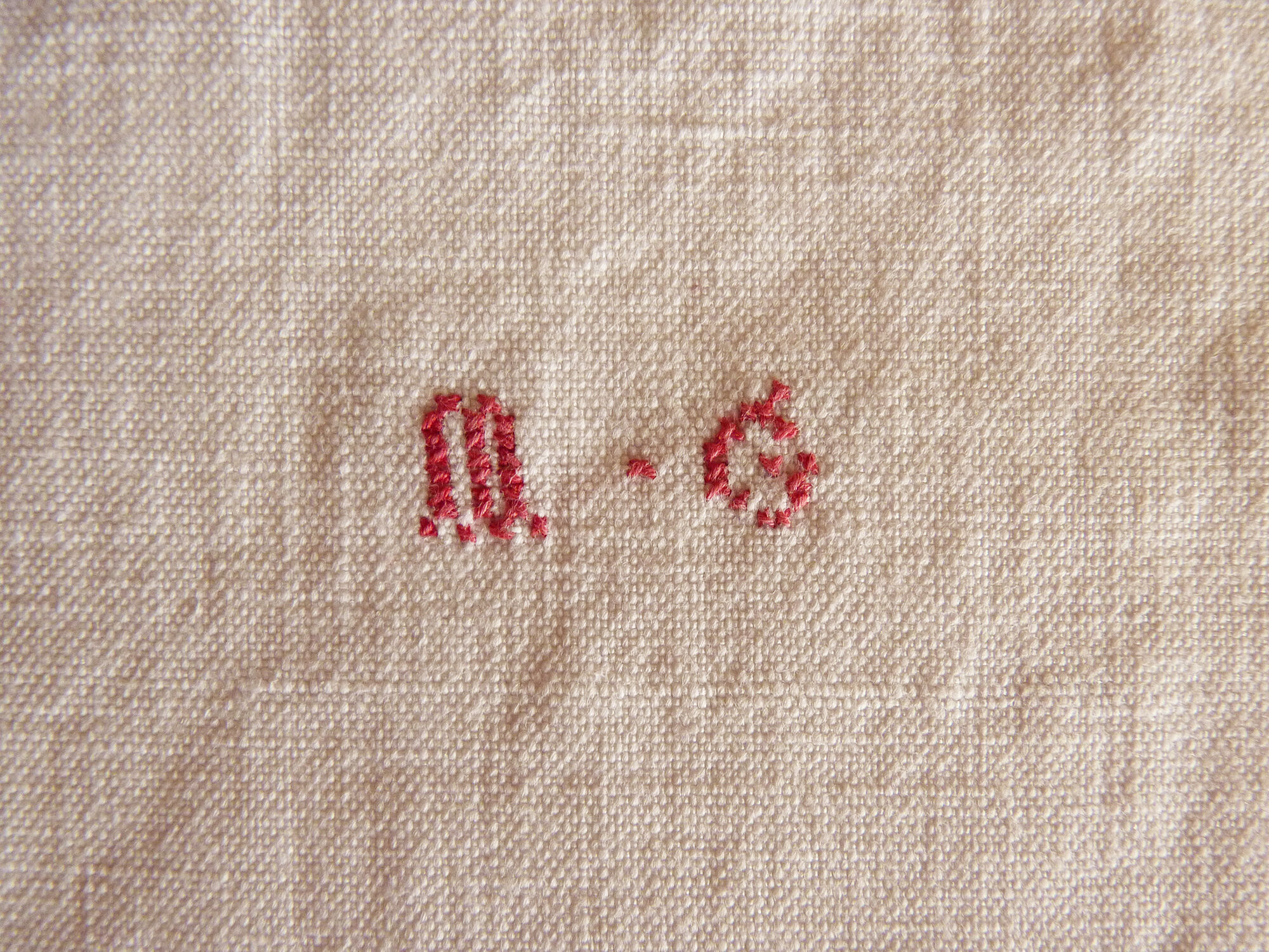 Old Lin towel, 4 red stripes, MG monogram, handmade