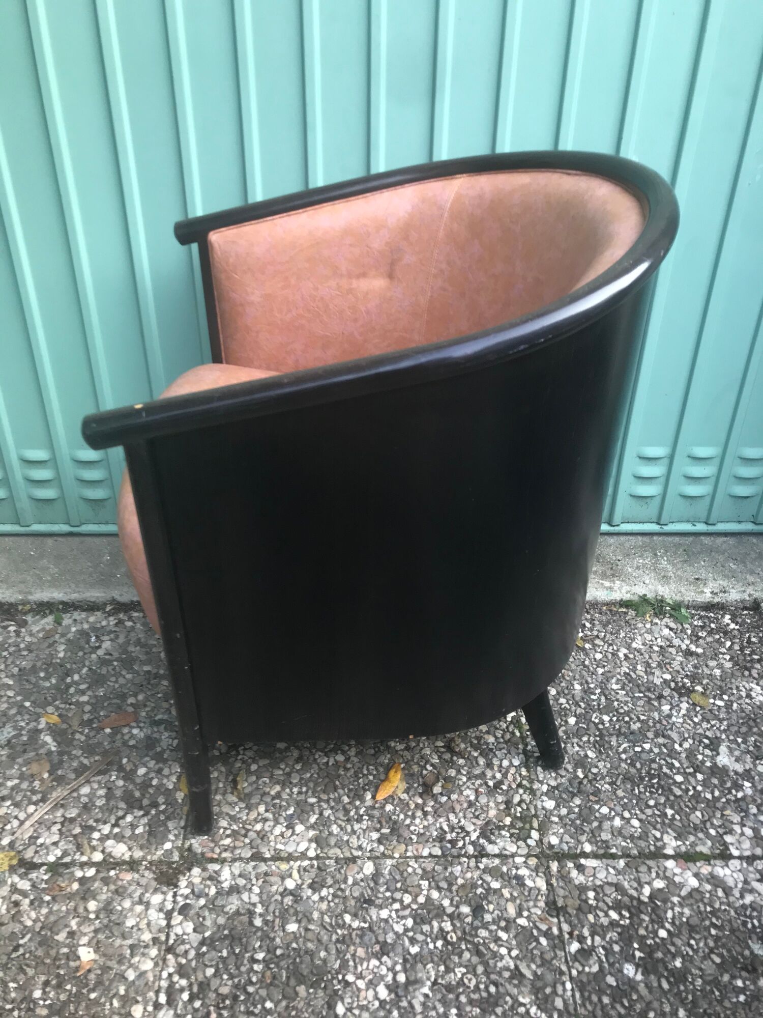 Lot of 2 armchairs and a sofa from Baumann in black wood and marble rose leather