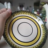 Henriot Quimper coffee service 8 cups/saucers, coffee pot, sugar bowl, jug.