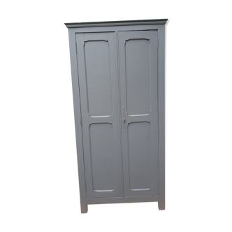 Armoire parisienne grise en chêne