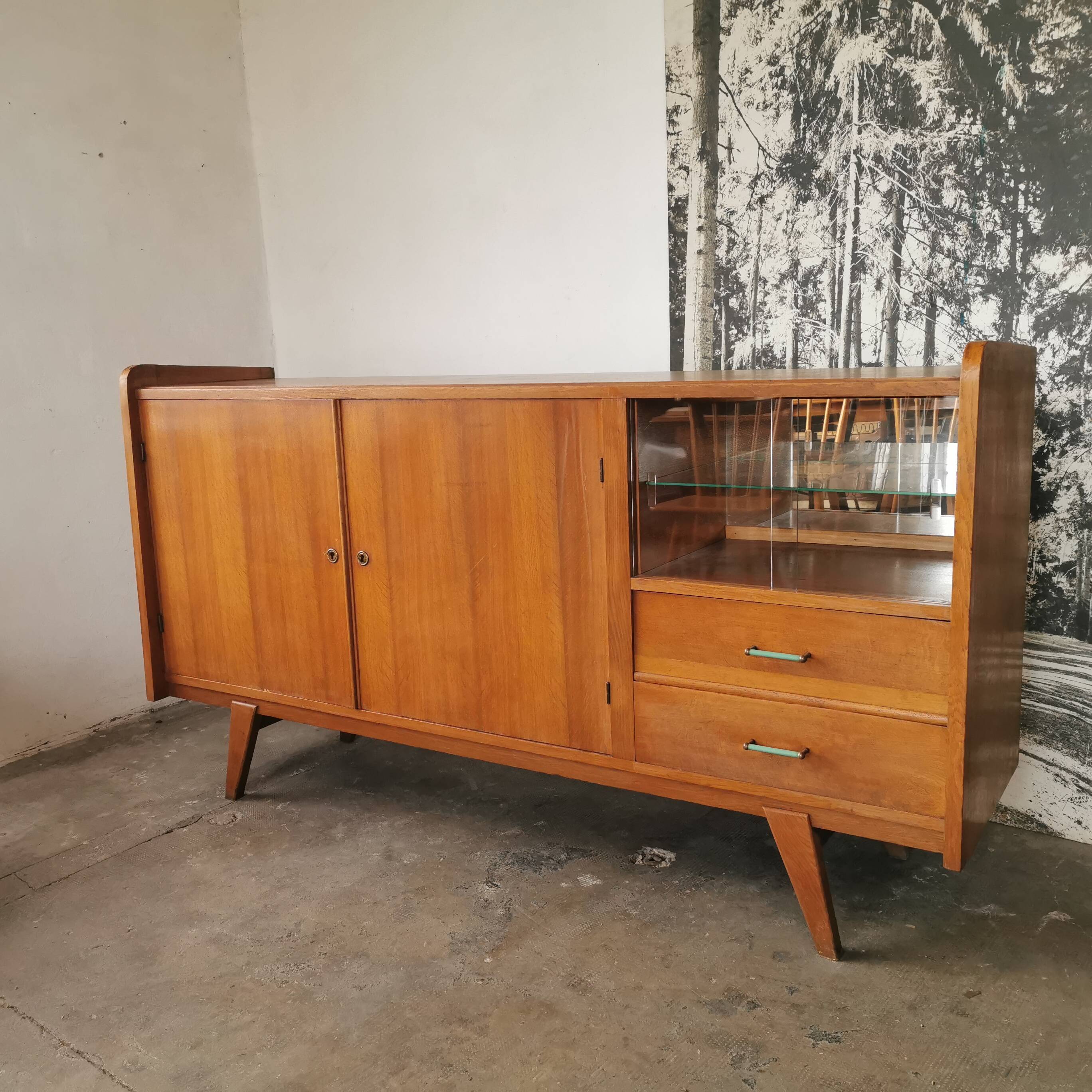 Large vintage sideboard 1950 compass feet