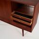 Buffet haut en teck, design danois, années 1960, designer : EW Bach