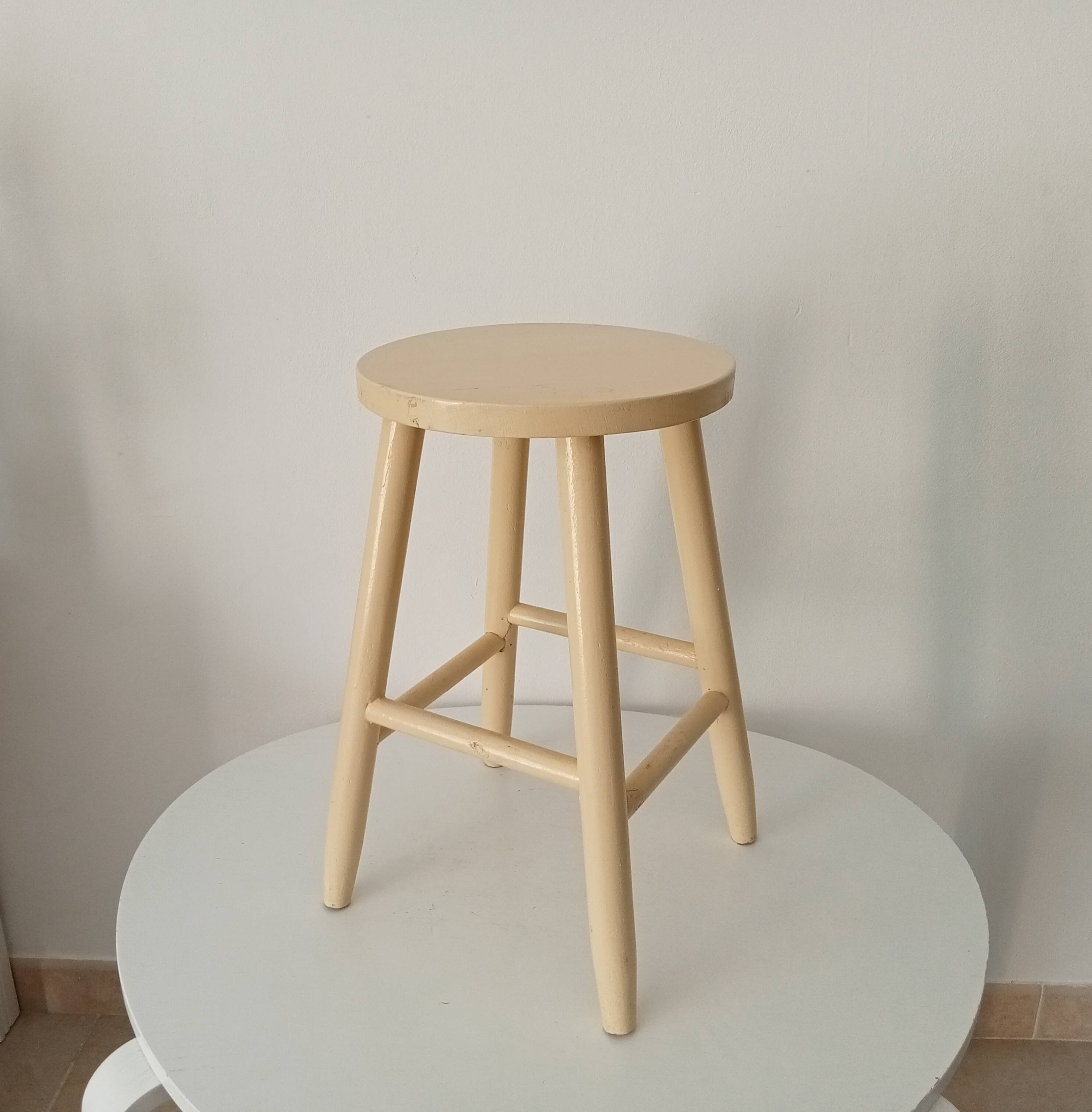 Vintage artisanal turned wooden stool from the 70s