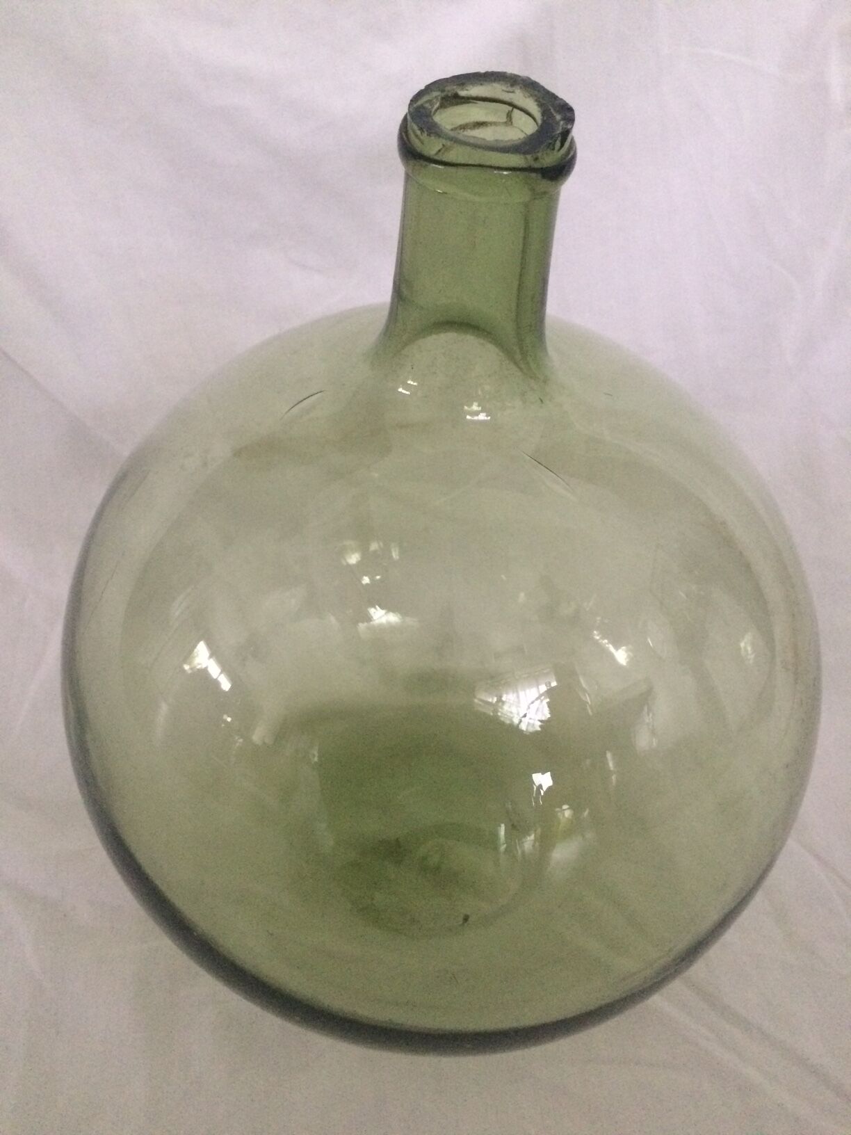 Dame-jeanne ancienne verte transparente  8, 10L