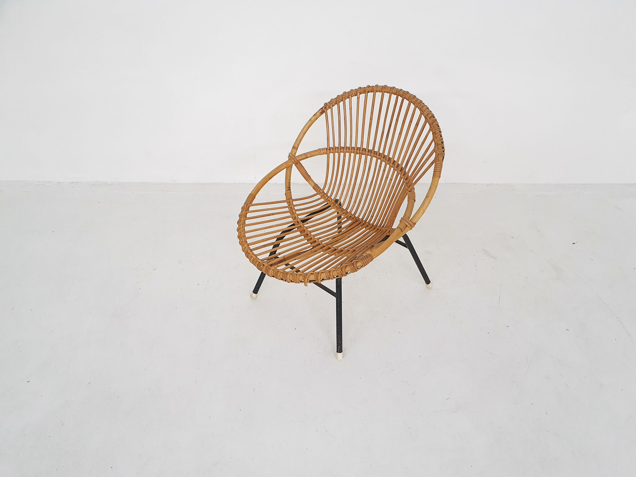 Rohe Noordwolde rattan lounge chair, The Netherlands 1950's