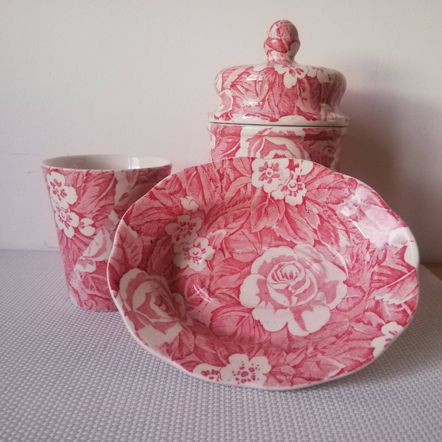 Burleigh English earthenware pot