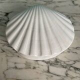 Heinrich white porcelain shell box