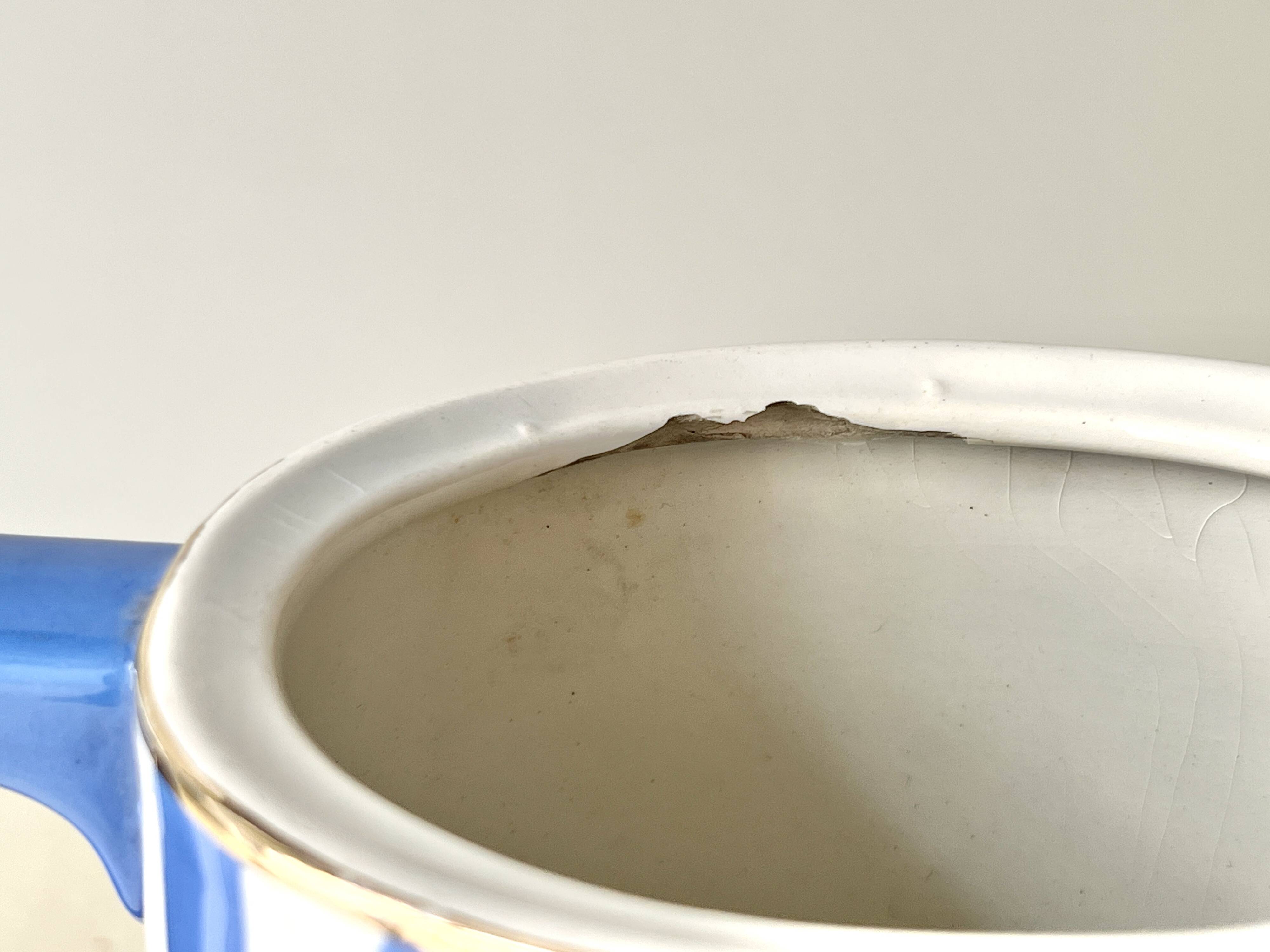 Large Fox Trott Sarreguemines coffee pot in art deco earthenware, 1930s vintage